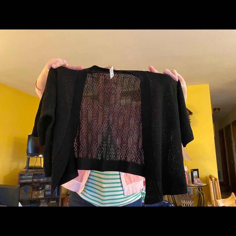 NY Collection. Petite XL Black Shrug